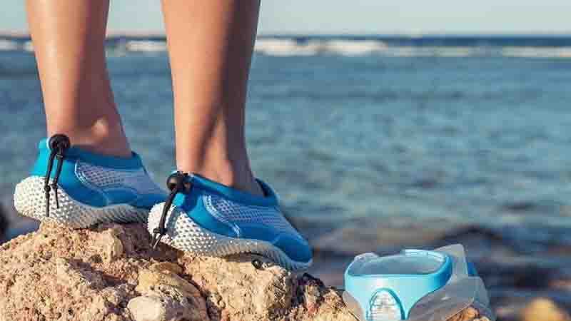 Badeschuhe-Ratgeber: Die richtige Auswahl treffen