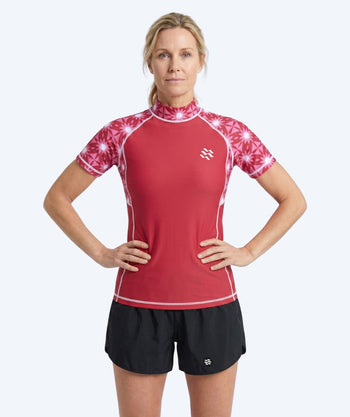Watery UV Shirt für Damen - Aiko Kurzarm Rashguard - Rosa/Dunkelrot