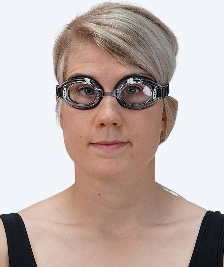 Eyeline kurzsichtige Schwimmbrille mit Sehstärke - (-1.5) til (-10.0) - Schwarz