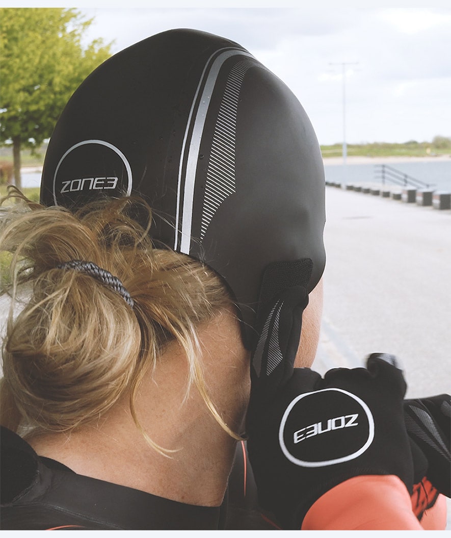 ZONE3 Neoprenkappe - (4mm) - Schwarz/silber