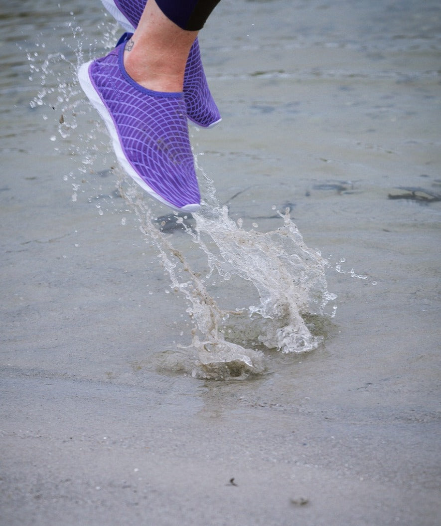 Watery Badeschuhe für Erwachsene - Kawaii - Schwarz