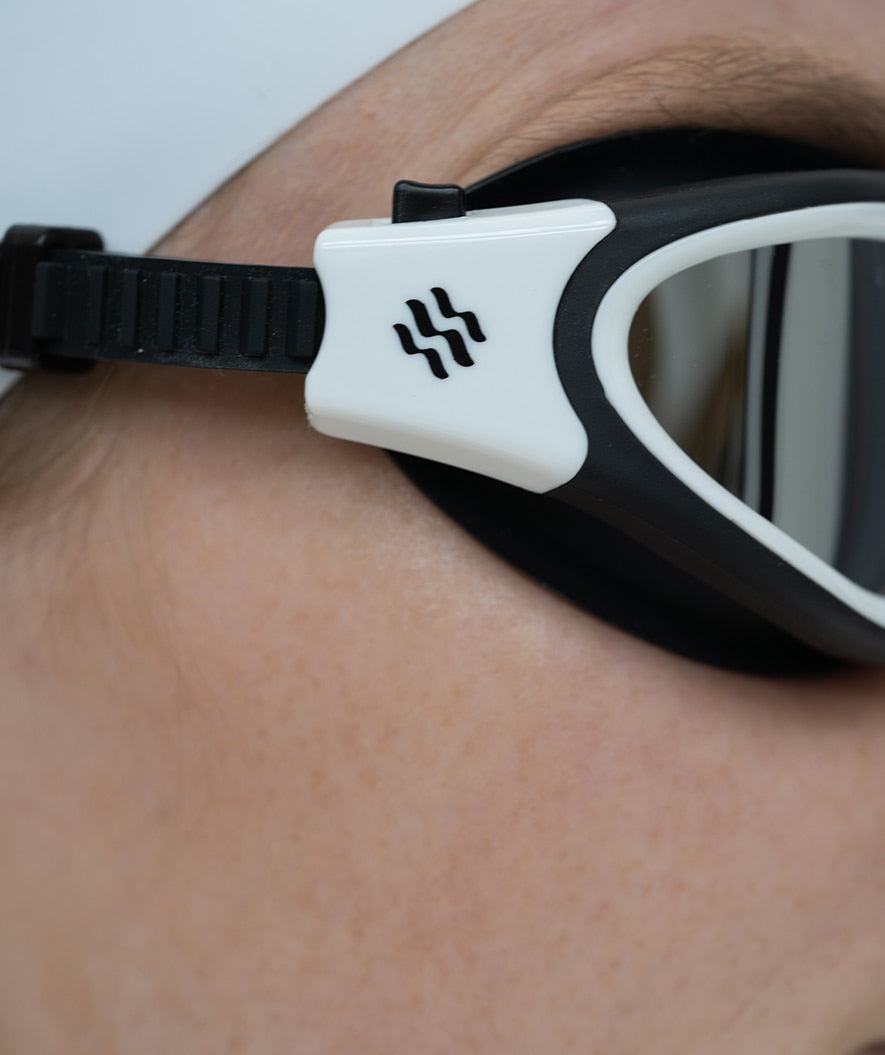 Watery Schwimmbrille für Freizeitschwimmer - Raven Mirror - Schwarz/Weiss
