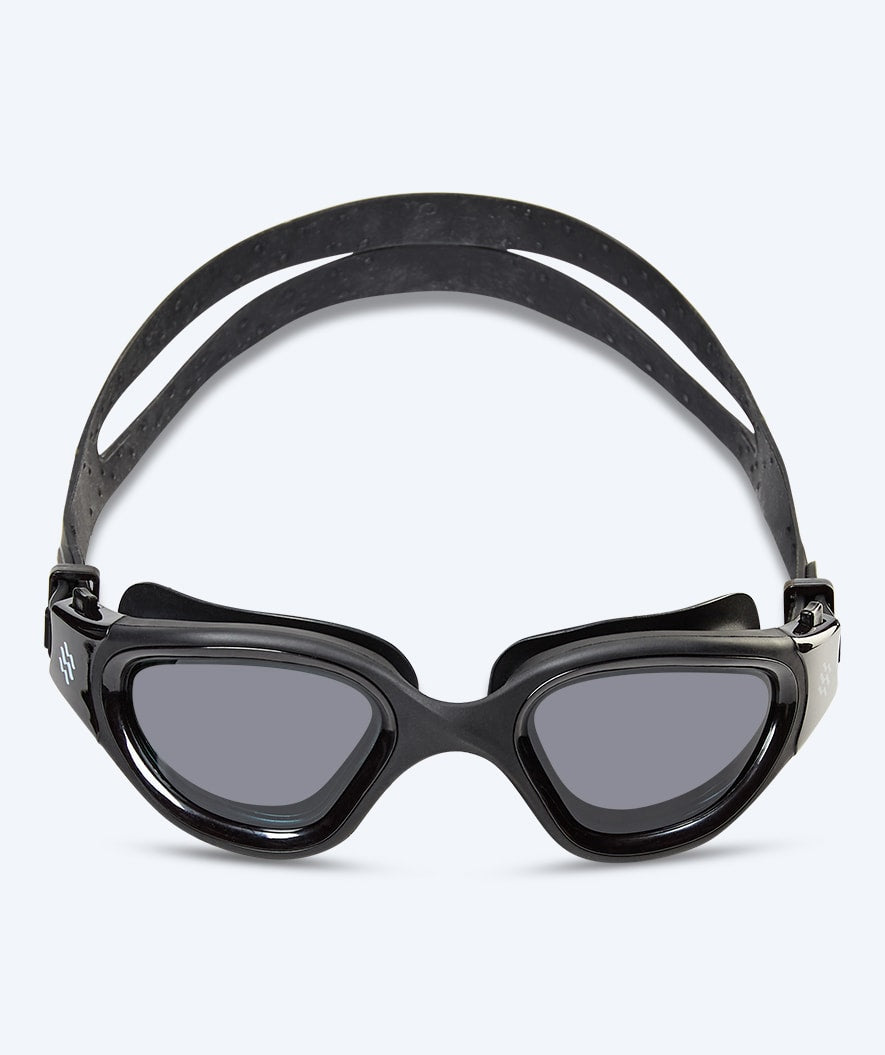 Watery kurzsichtige Schwimmbrille mit Sehstärke - (-2.0) til (-6.0) - Raven Active - Schwarz/smoke