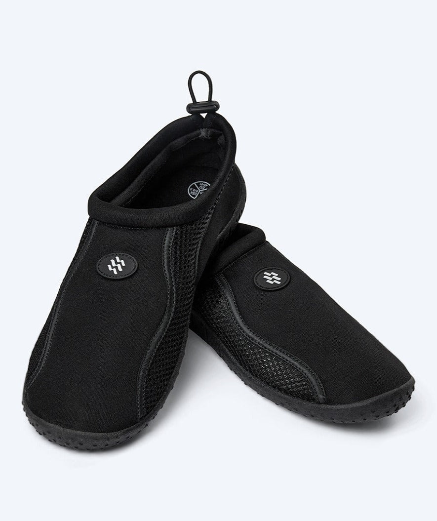 Watery Badeschuhe für Erwachsene - Spinner - Schwarz