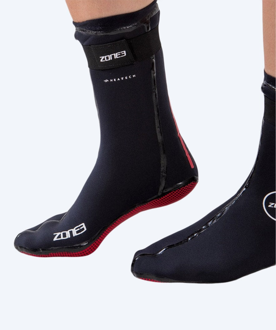 ZONE3 Neoprensocken für Freiwasser - Neopren Heat-Tech (3.5mm) - Schwarz/rot